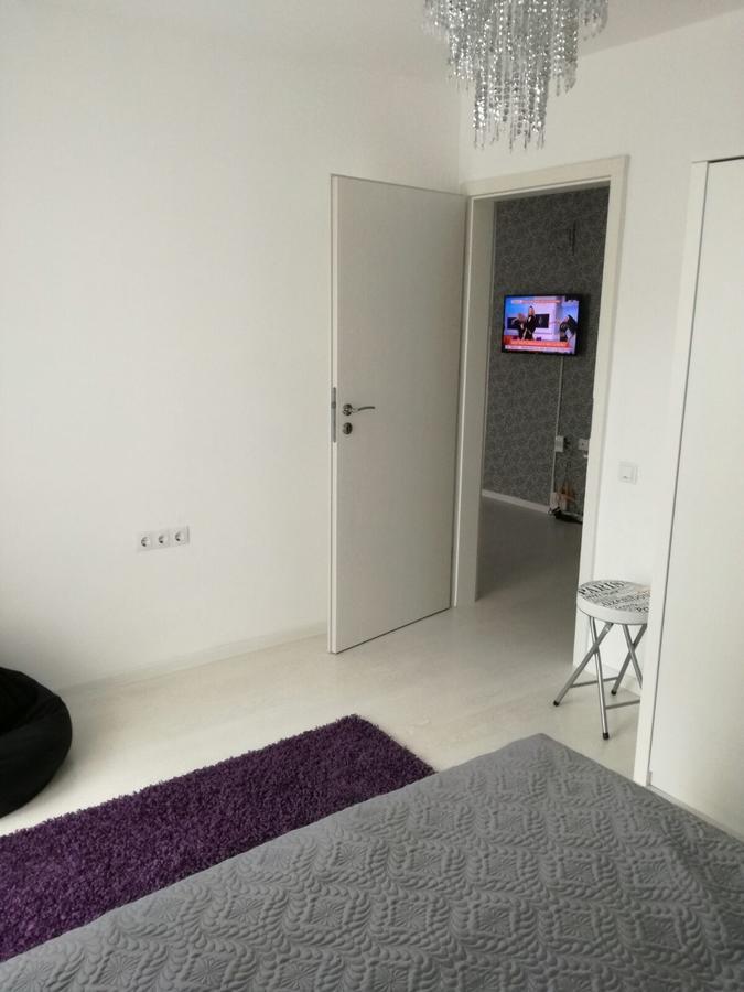 White Luxury Apartment Sibiu Buitenkant foto