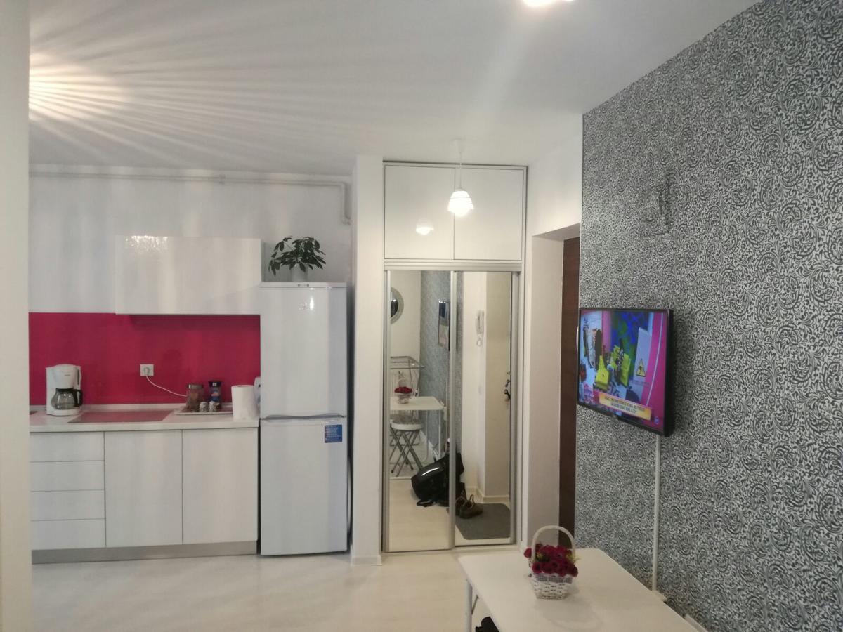 White Luxury Apartment Sibiu Buitenkant foto
